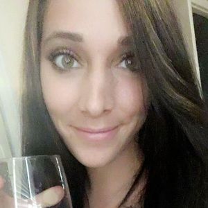 Meet your Posher, Marie